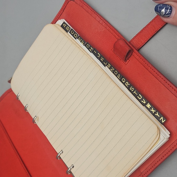 Vintage COACH Red Leather Planner  (With Original Booklet!) - Picture 9 of 16